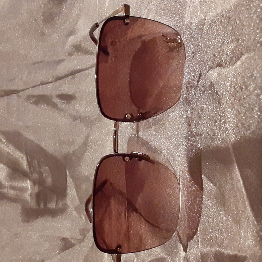 Yves saint Laurent sun glasses gold frames gradually lightened tint nwot